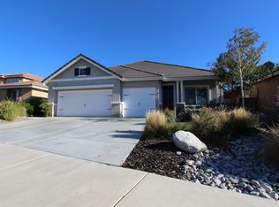29284 Meandering Cir, Menifee, CA 92584