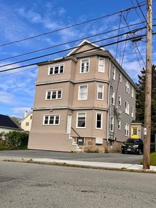 170 King St, Fall River, MA, 02724