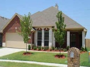 8404 Indian Bluff Trl, Fort Worth, TX 76131