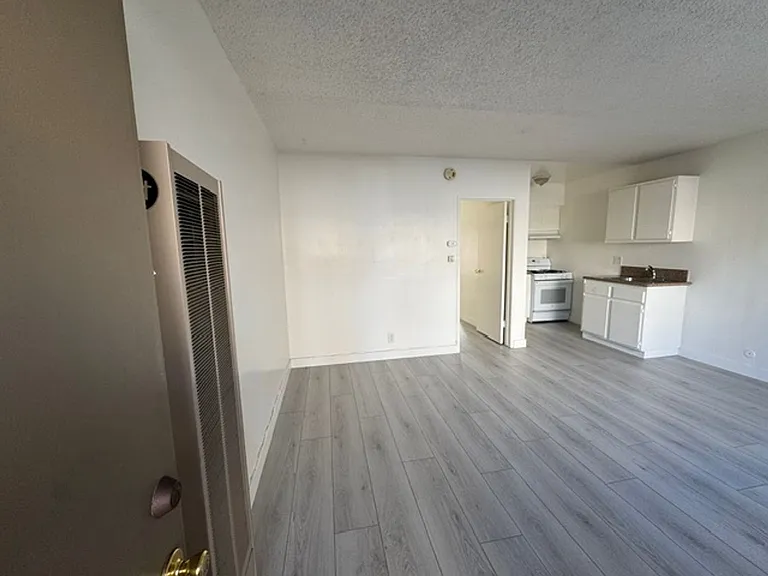 225 W. Palmetto Dr — Photo 13