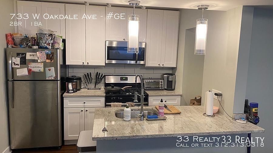 1st image of 733-35 W Oakdale Ave #Ge