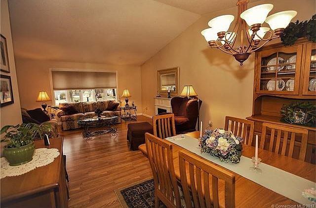 Living Room/Dining Room, Electric Fireplace