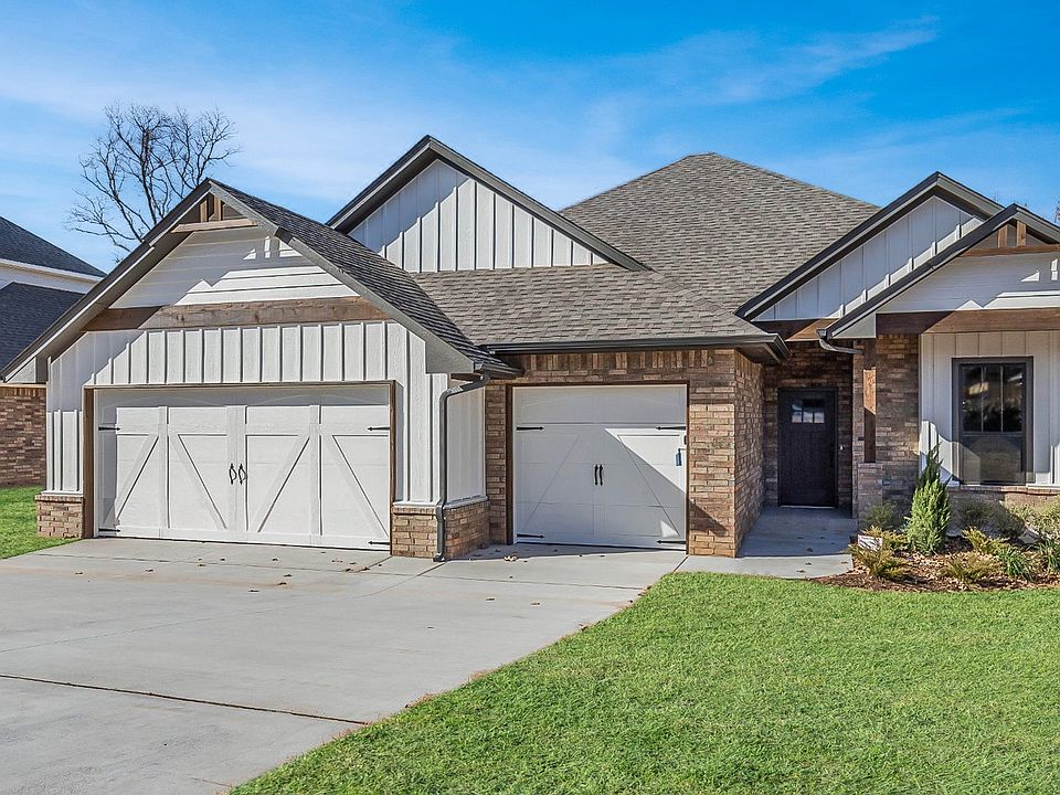 Homes by Taber Mallory Floor Plan with Brick