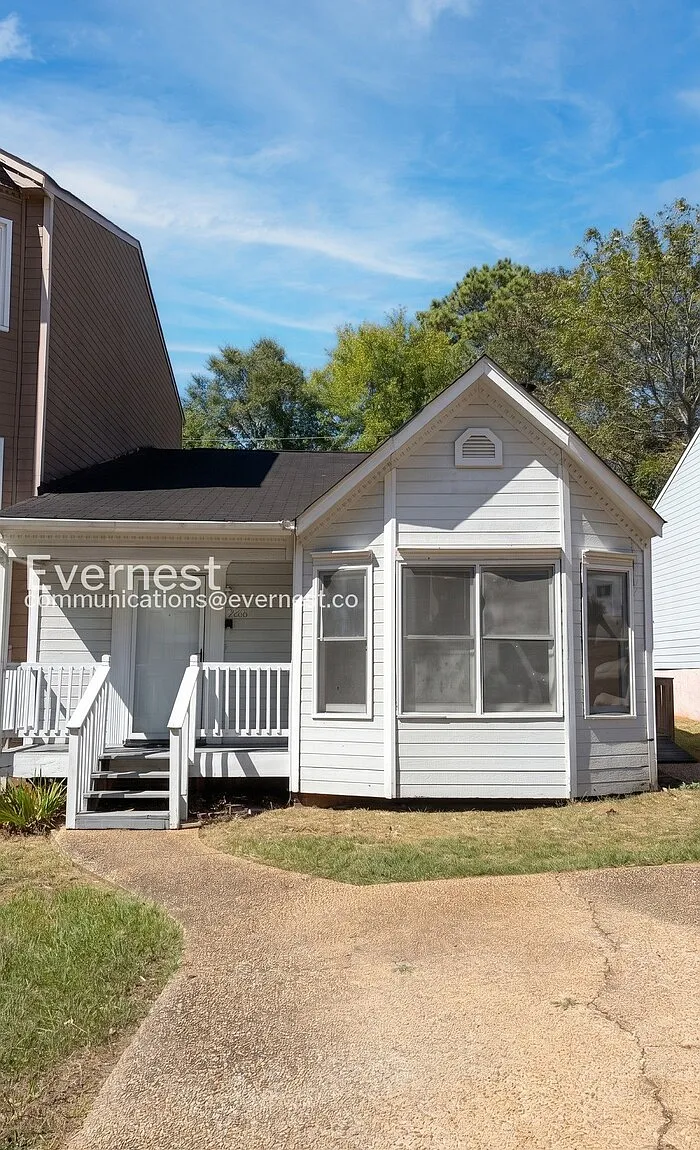 3 bed, 2.0 bath, 1236 sqft, $1,195 — Photo 1