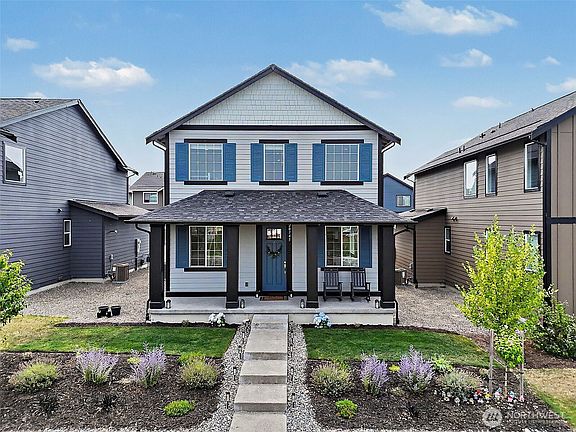 3rd image of 20745 152nd Street Ct E