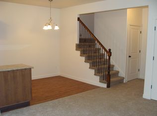 1826 E Cosmos Dr Unit B5, Eagle Mountain, UT 84005
