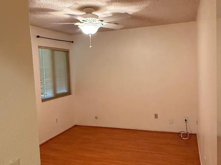 31 Fallwind Cir — Photo 12