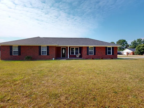 3060 Tuckaway Dr, Sumter, SC 29154