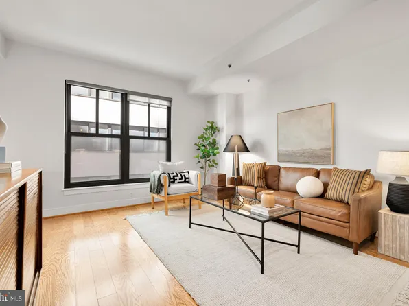 910 M St NW APT 208, Washington, DC 20001