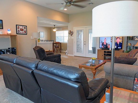5th image of 105 Elmwood Ct