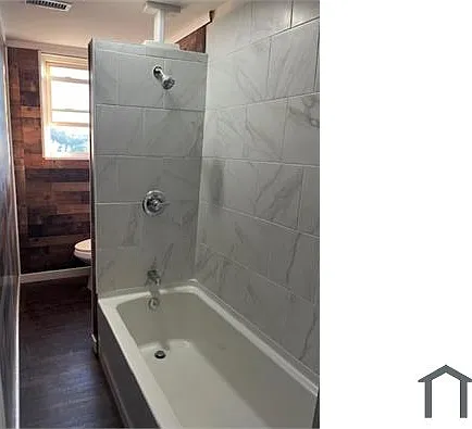 1016 Steuben St — Photo 6