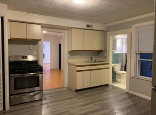 125 Howe St APT 2, Marlborough, MA 01752