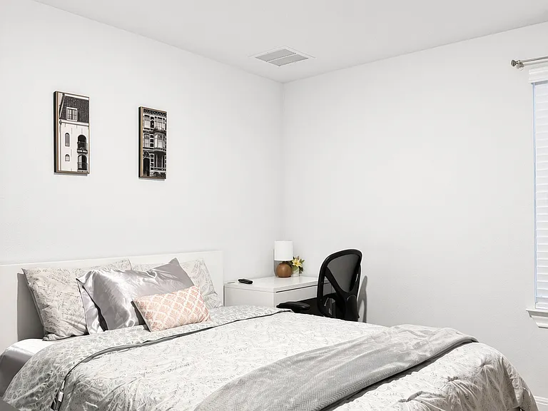 1602 Purple Martin Dr — Photo 16
