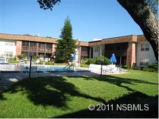 4th image of 3800 Saxon Dr APT 30B