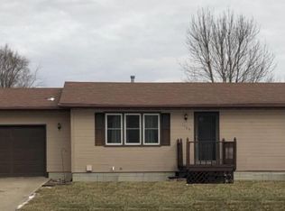 1105 9th Ave E, Oskaloosa, IA 52577