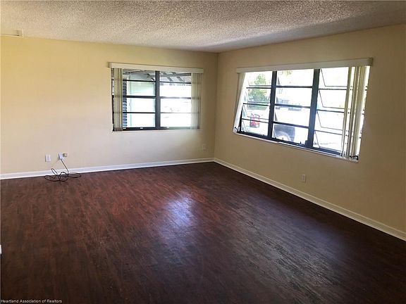3rd image of 1241 Lake Clay Dr