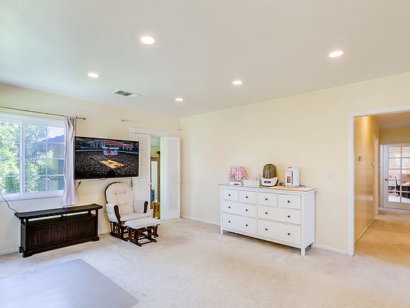 5th image of 5451 Marshburn Ave