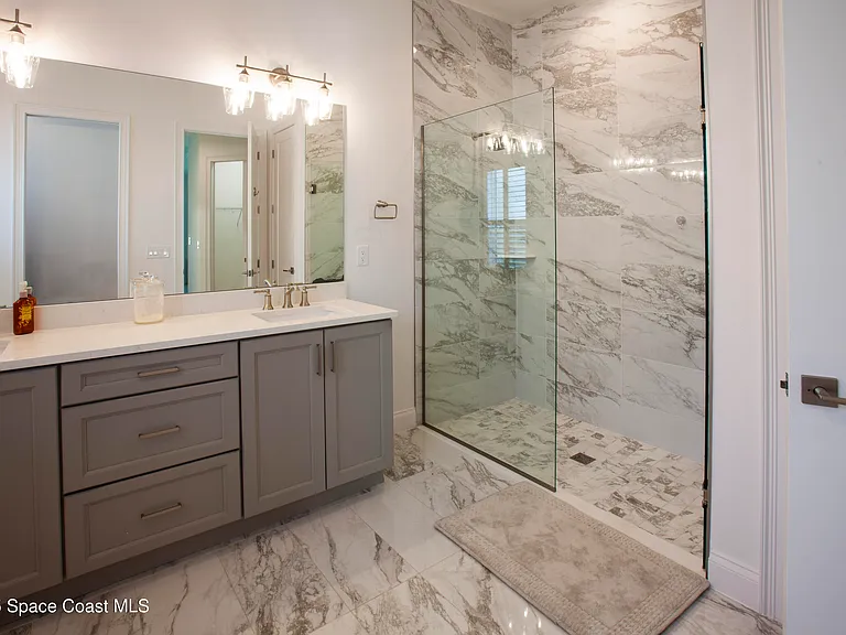 4305 Negal Cir — Photo 23