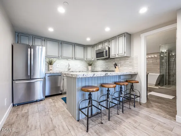 1401 Woodside Ave #301, Park City, UT 84060