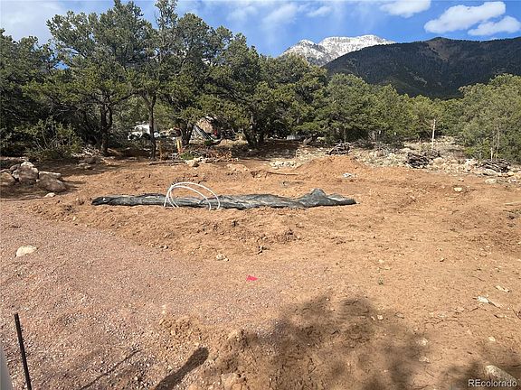 4th image of 1794 Willow Creek Way