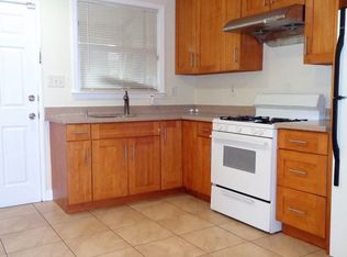 40 Arrowhead Ln, Menlo Park, CA 94025
