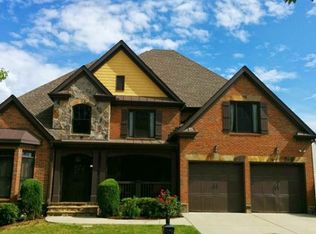 6477 Blue Water Dr, Buford, GA 30518