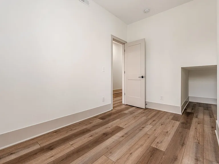818 S Champion Ave — Photo 23