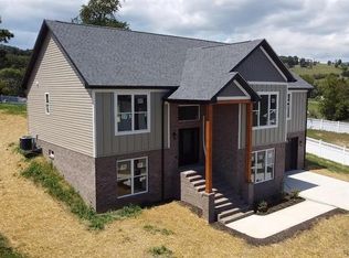 60 Jessica Dr, Penn Laird, VA 22846