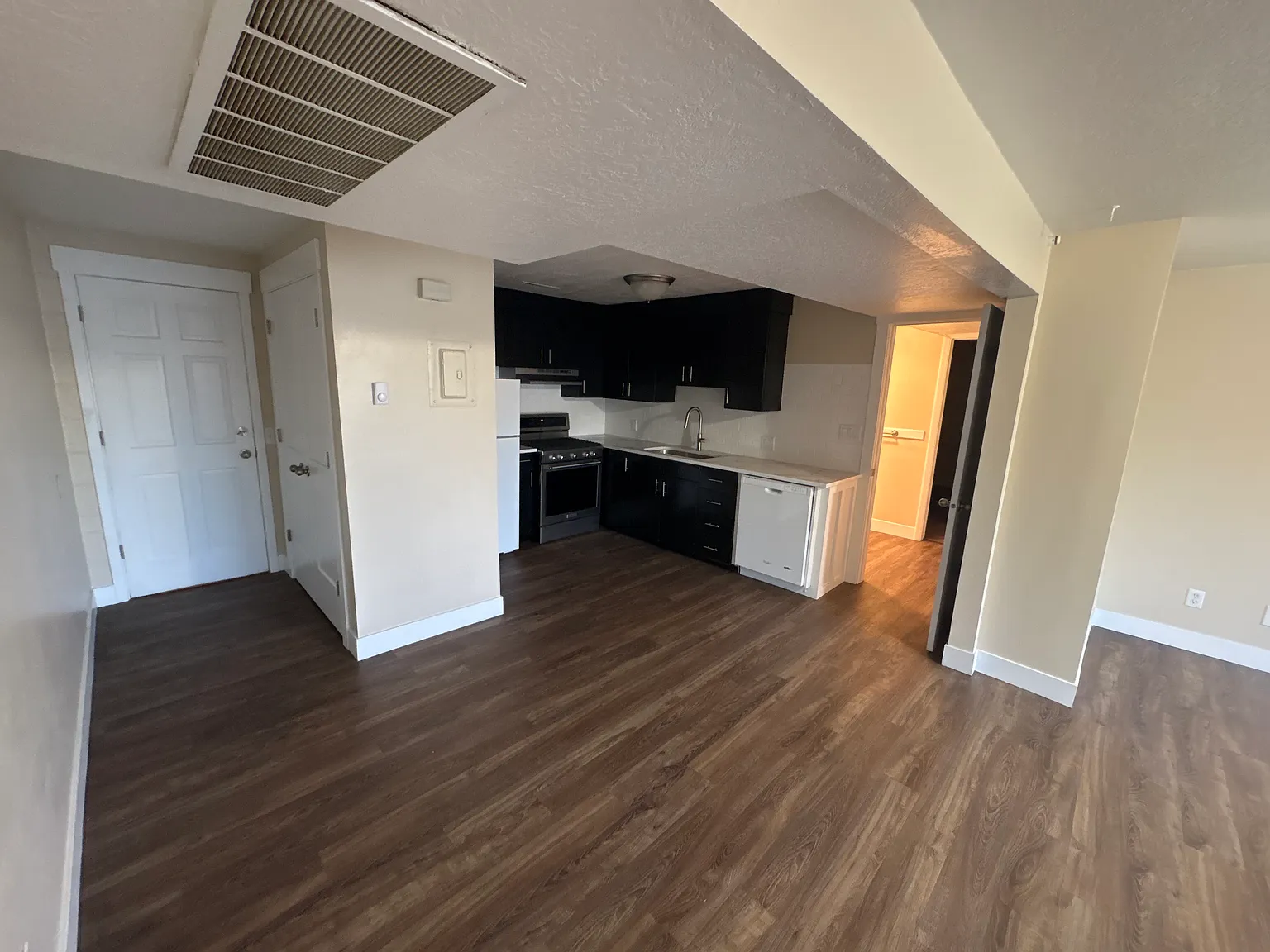 Parkway Villa — Photo 2