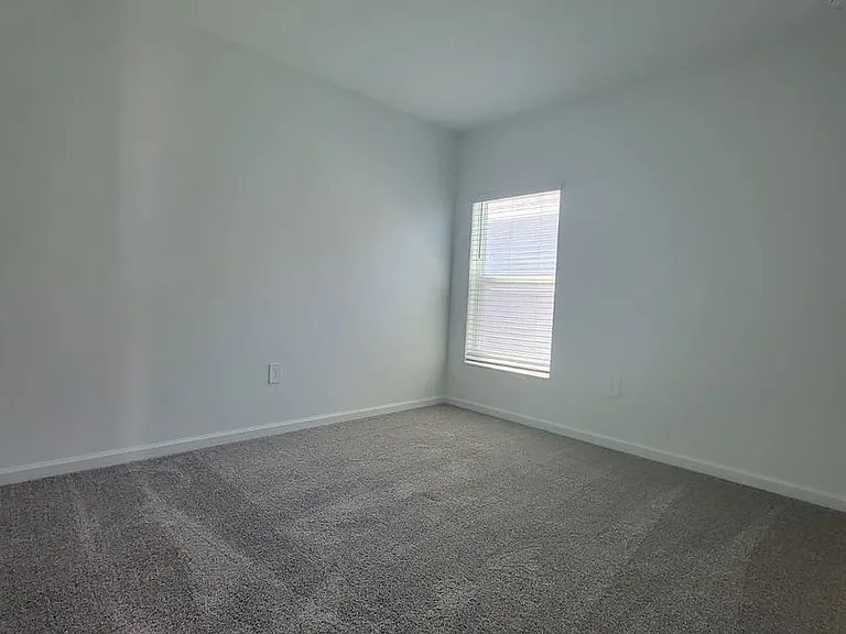 5004 Worchester Dr — Photo 20