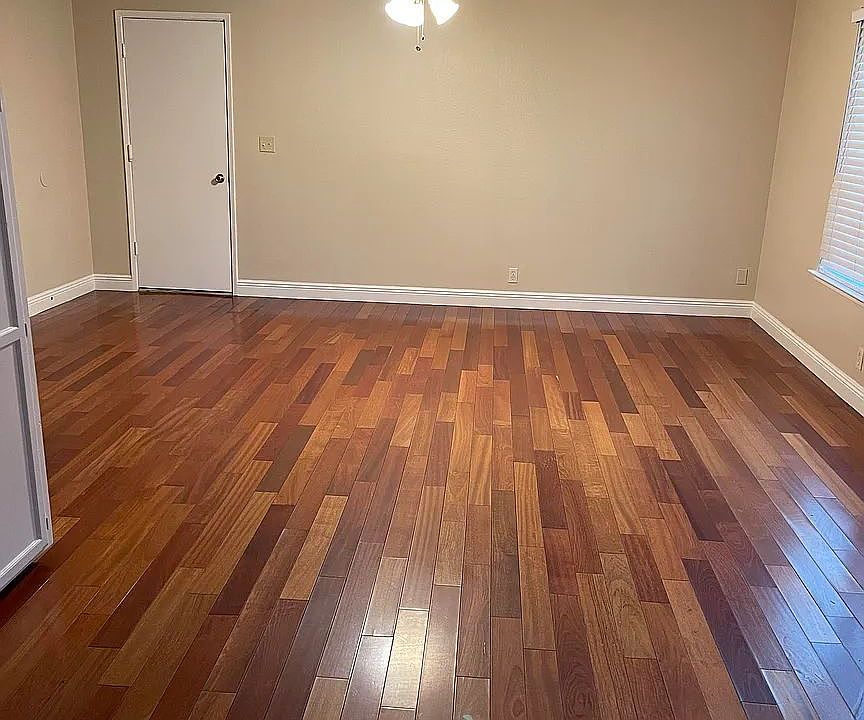2nd image of 515 Columbia Ave