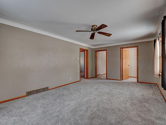 3rd image of 726 N 14th St