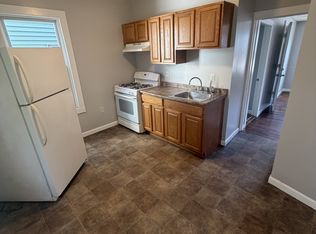 35 Nye St #1, New Bedford, MA 02746
