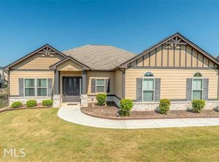 1421 Long Acre Dr, Loganville, GA 30052