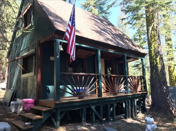 39639 Lodge Pole Rd, Pinecrest, CA 95364