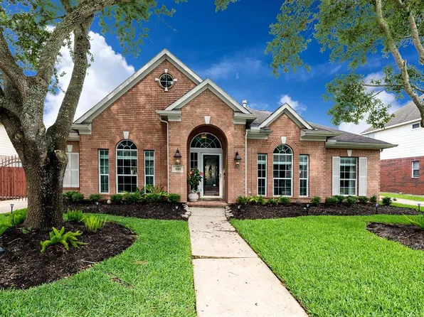 3120 Sumac Dr, Pearland, TX 77584