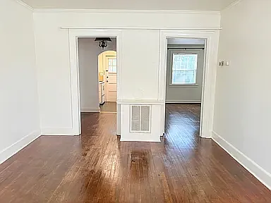 1 bed, 700 sqft, $1,400 — Photo 3