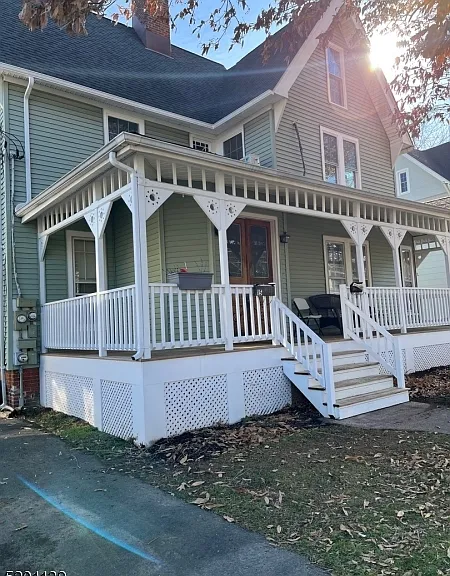 15 Summit Ave #B — Photo 2