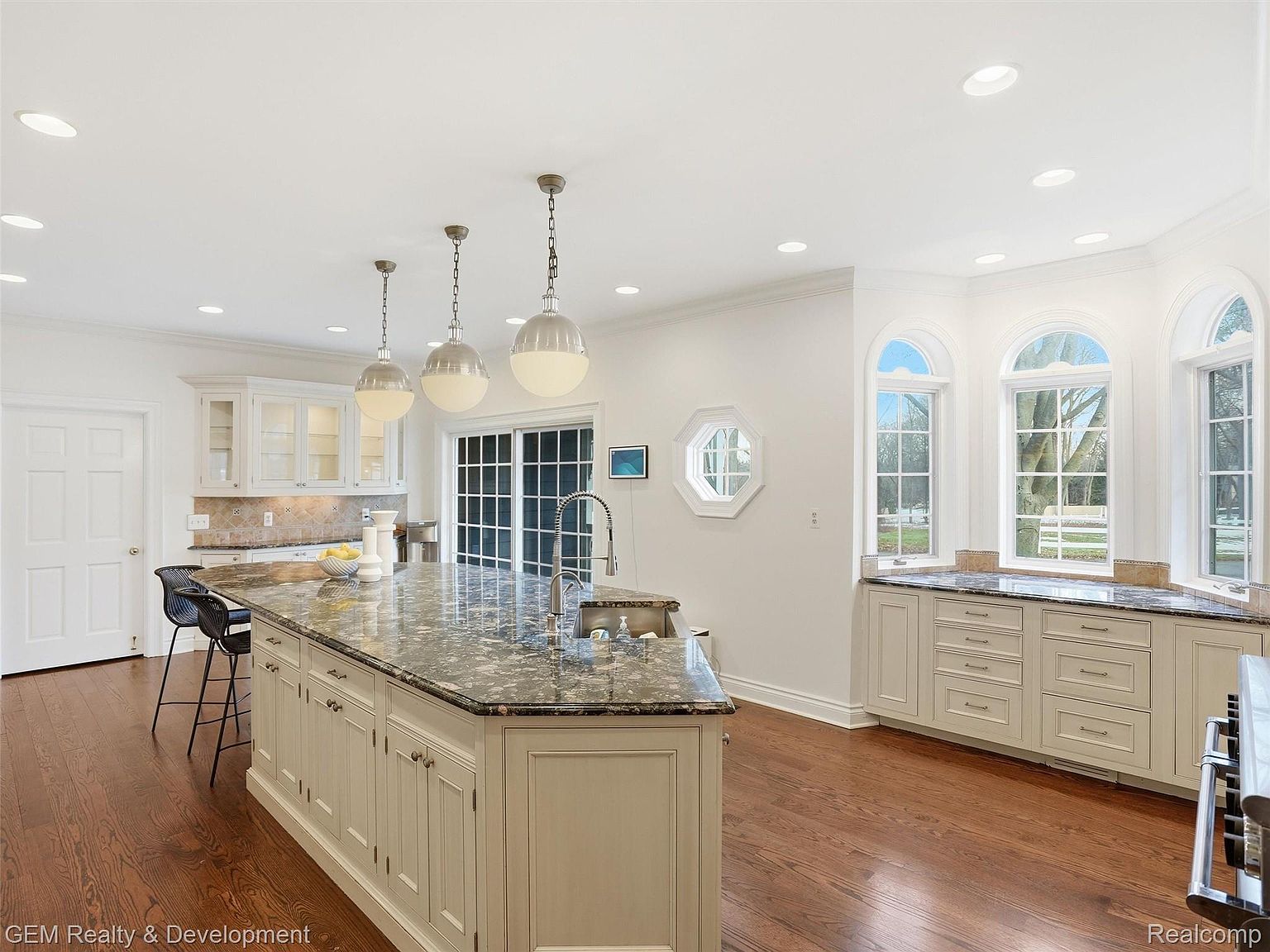 1900 Tiverton Rd, photo 28