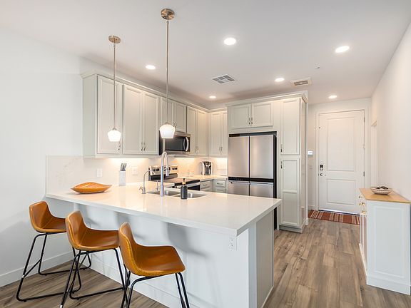 5th image of 2511 W Queen Creek Rd Unit 179