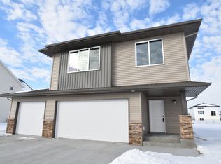 2213 42nd St S, Moorhead, MN 56560