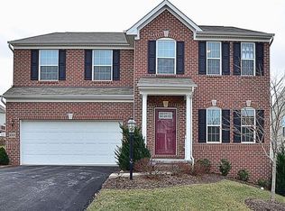 6301 Lanesboro Ln, Mc Donald, PA 15057