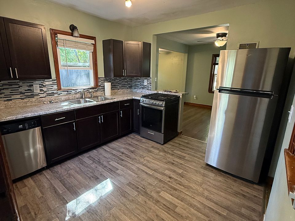 1st image of 1716 9th Ave S #2