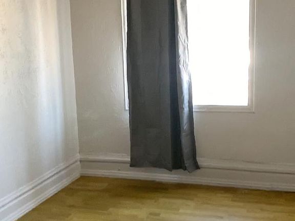 3rd image of 941 N Madison St #931