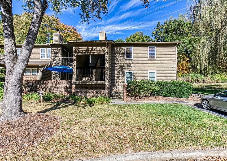 1st image of 3931 Colony Crossing Dr