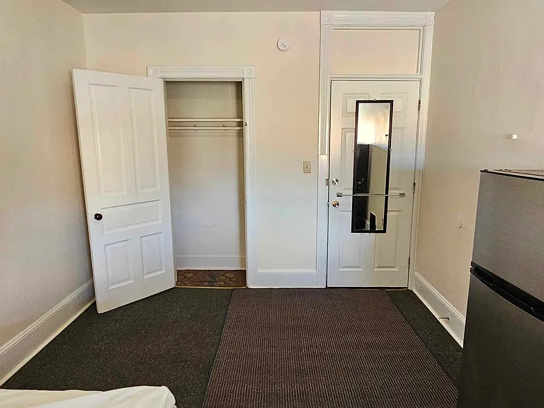 610 Grace St #11 — Photo 12