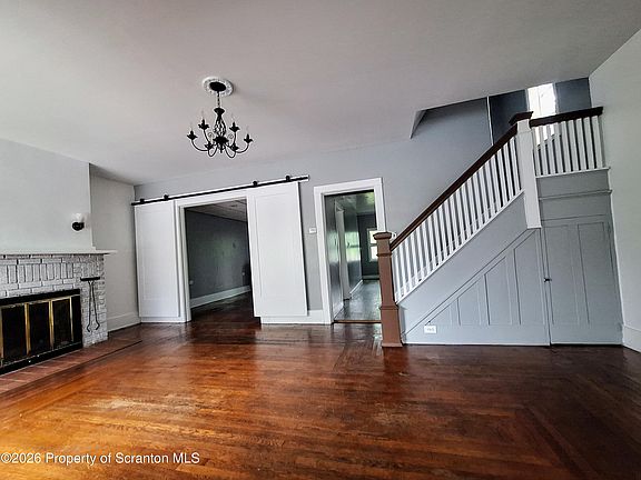 3rd image of 29 Park St
