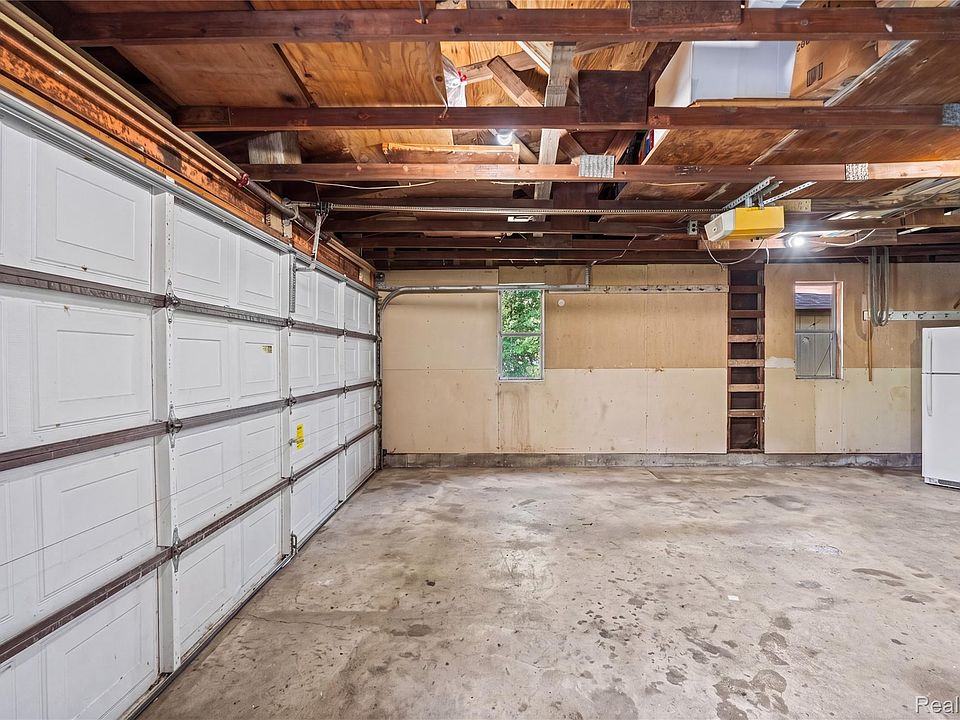 6220 Wertz Rd, photo 25