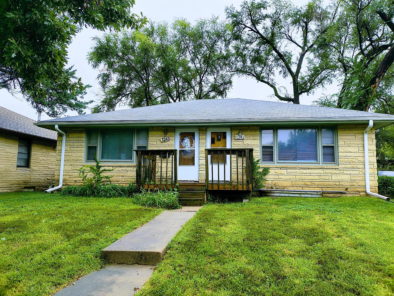 2 bed, 620 sqft, $795 — Photo 1