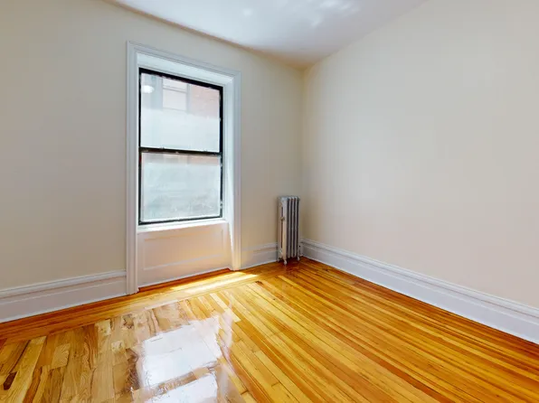 600 West 146th Street image 9 of 16